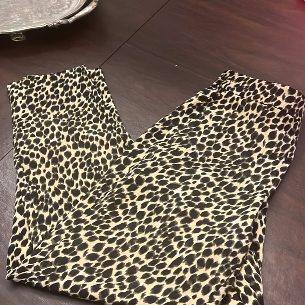 100% polyester excellent condition